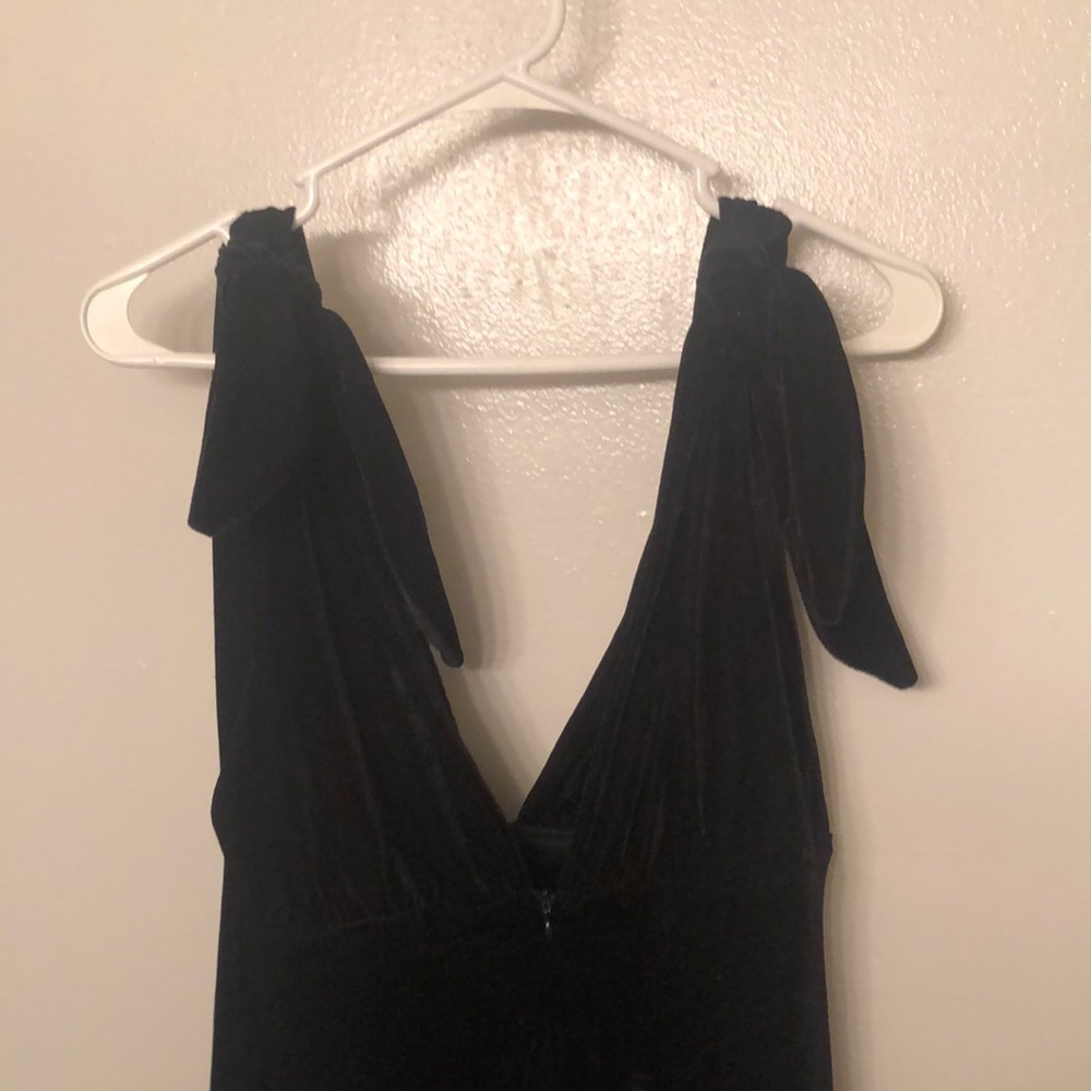 Black velvet dress - Picture 2 of 2